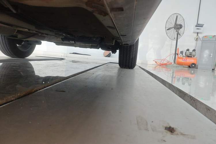 Used Geely Auto Coolray 2023 1.5T DCT Platinum Edition Left Side Sill