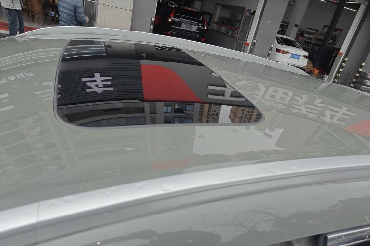 Used Geely Auto Coolray 2023 1.5T DCT Platinum Edition Roof