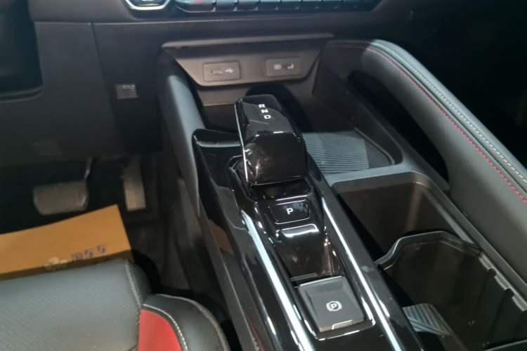 Used Geely Auto Coolray 2023 Bin Yue COOL 1.5TD DCT Champion Edition Gear Lever