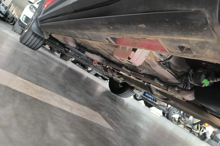 Used Geely Auto Coolray 2023 1.5T DCT Platinum Edition Left Side Sill