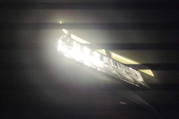 Used Geely Auto Coolray 2023 Bin Yue COOL 1.5TD DCT Champion Edition Right Front Headlight