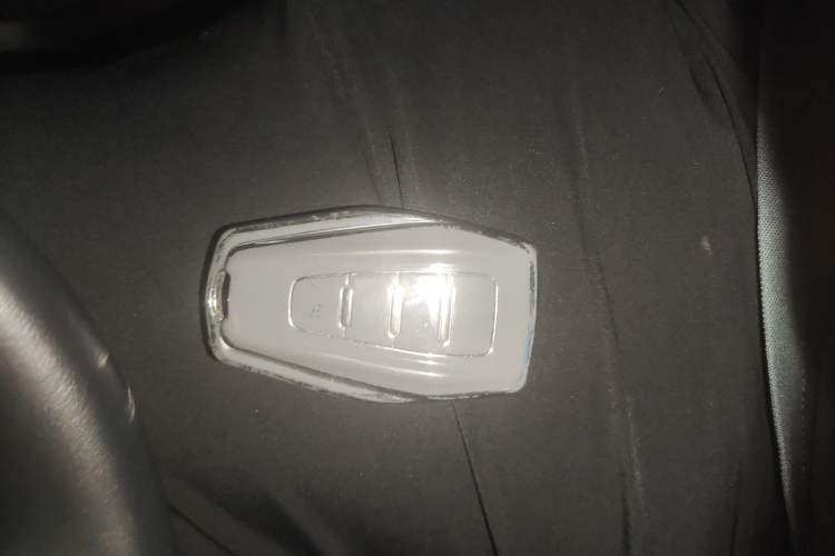 Used Geely Auto Coolray 2023 Bin Yue COOL 1.5TD DCT Champion Edition Vehicle Key
