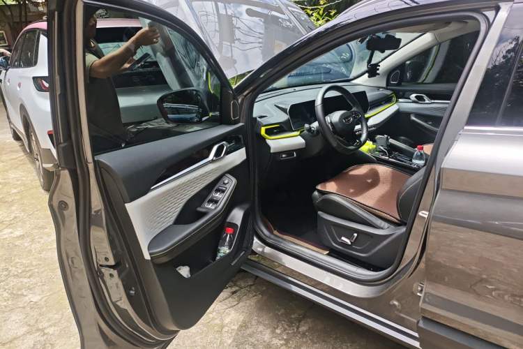 Used Geely Auto Coolray 2023 Bin Yue COOL 1.5TD DCT Champion Edition Driver Seat
