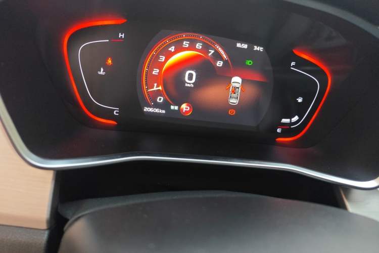 Used Geely Auto Coolray 2023 1.5T DCT Diamond Edition Odometer Close Up