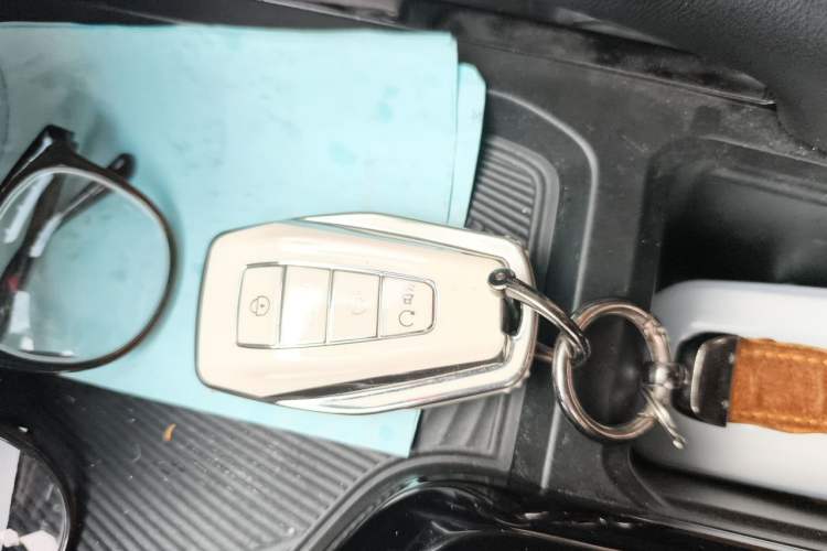 Used Geely Auto Coolray 2023 Bin Yue COOL 1.5TD DCT Champion Edition Vehicle Key