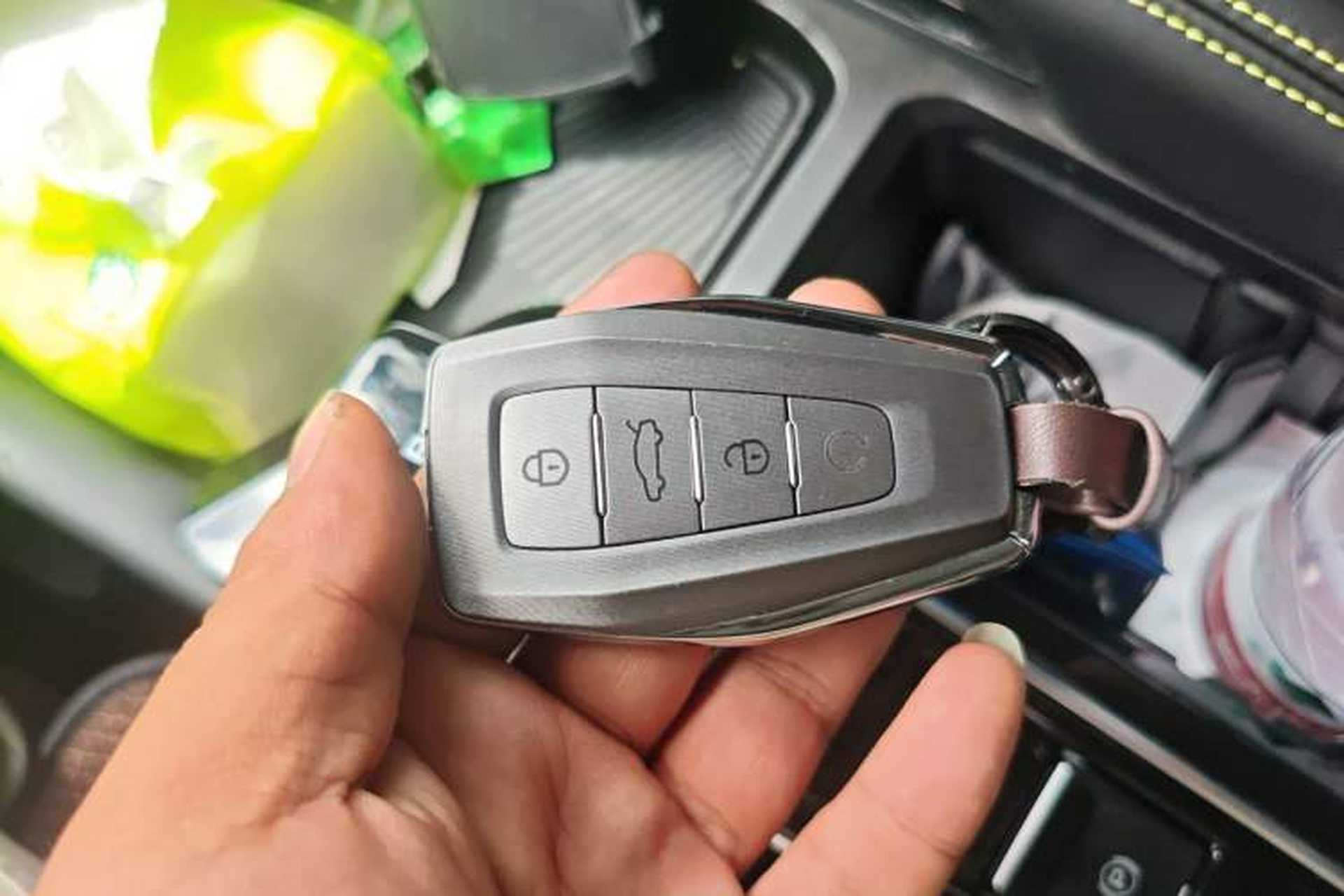 Used Geely Auto Coolray 2023 Bin Yue COOL 1.5TD DCT Champion Edition Vehicle Key