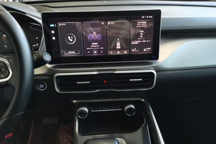 Used Geely Auto Coolray 2023 1.5T DCT Diamond Edition Audio And AC Panel
