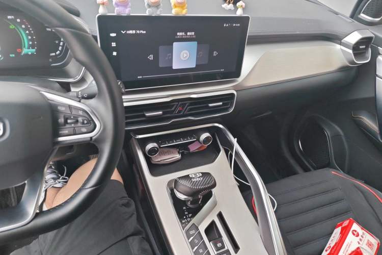 Used Geely Auto Coolray 2023 1.5T DCT Diamond Edition Audio And AC Panel
