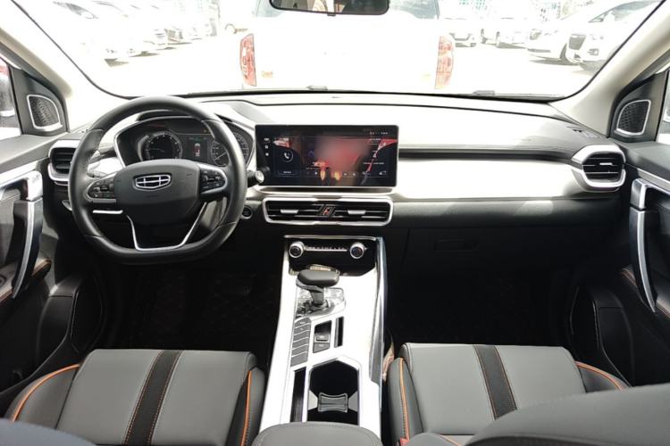 Used Geely Auto Coolray 2023 1.5T DCT Platinum Edition Center Console