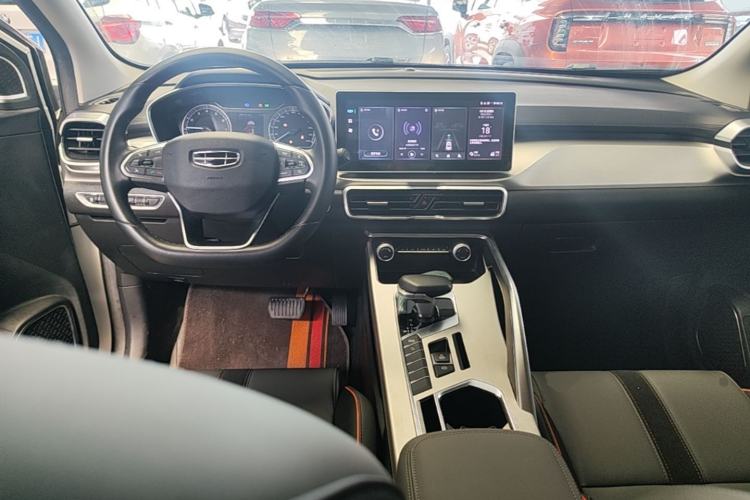 Used Geely Auto Coolray 2023 1.5T DCT Platinum Edition Center Console
