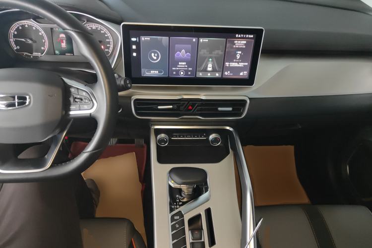 Used Geely Auto Coolray 2023 1.5T DCT Platinum Edition Center Console