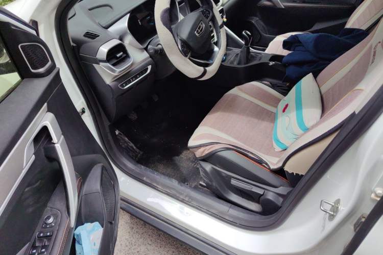 Used Geely Auto Coolray 2023 1.4T Manual Gold Edition Driver Seat