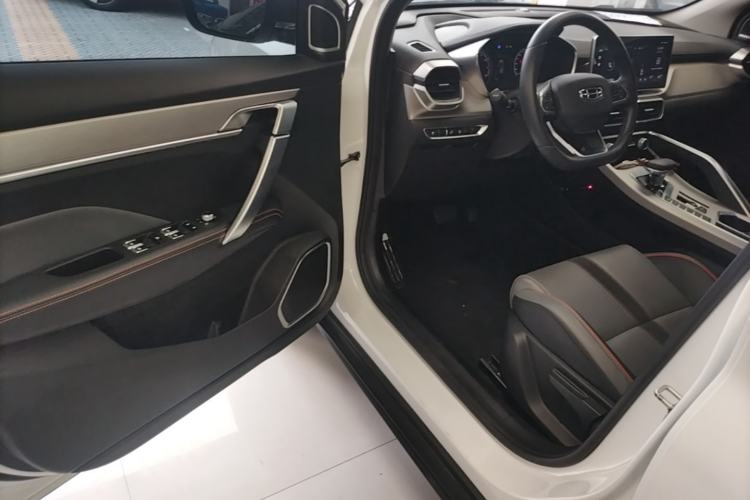 Used Geely Auto Coolray 2023 1.5T DCT Platinum Edition Driver Seat