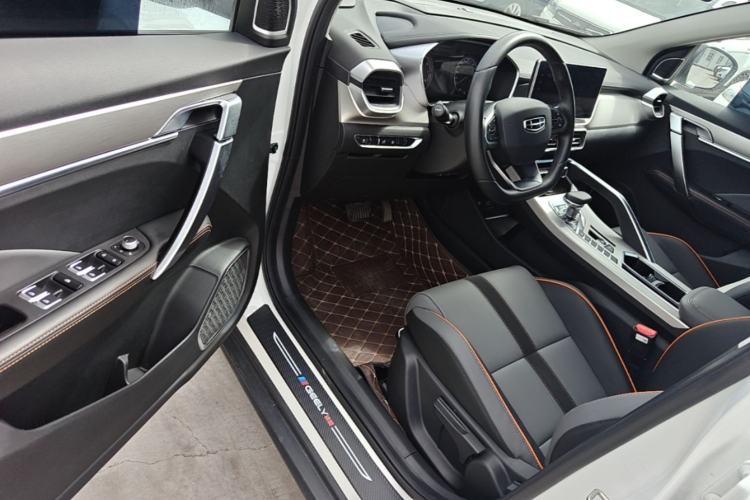 Used Geely Auto Coolray 2023 1.5T DCT Platinum Edition Driver Seat
