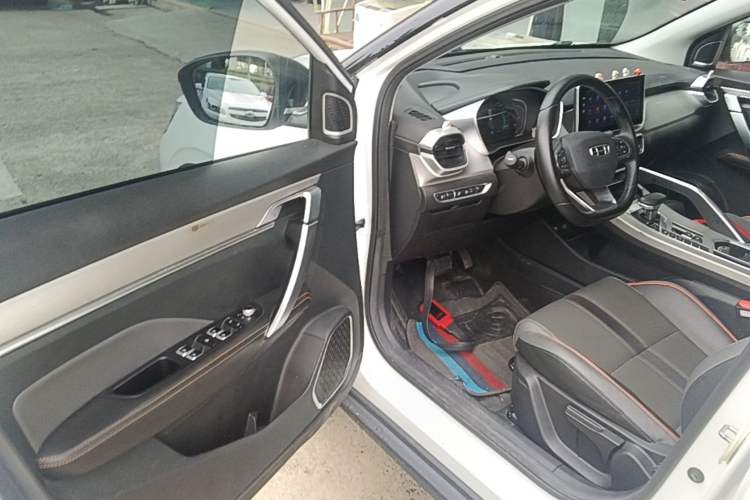 Used Geely Auto Coolray 2023 1.5T DCT Diamond Edition Driver Seat