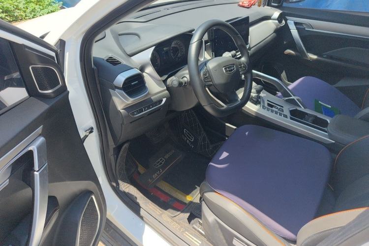 Used Geely Auto Coolray 2023 1.5T DCT Platinum Edition Driver Seat