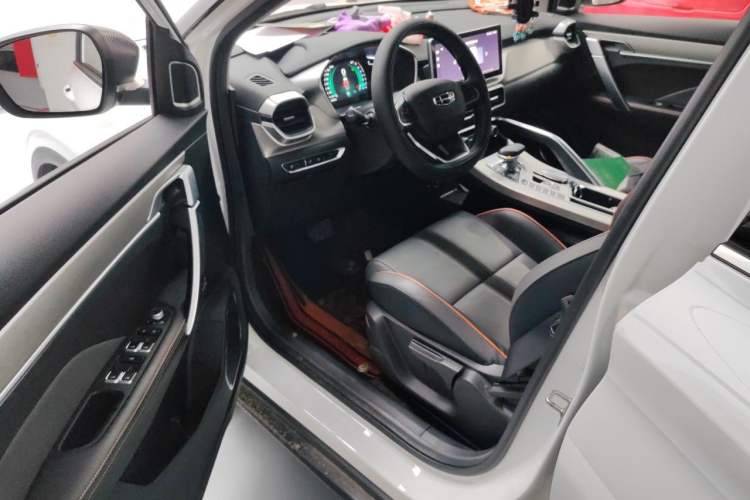 Used Geely Auto Coolray 2023 1.5T DCT Diamond Edition Driver Seat