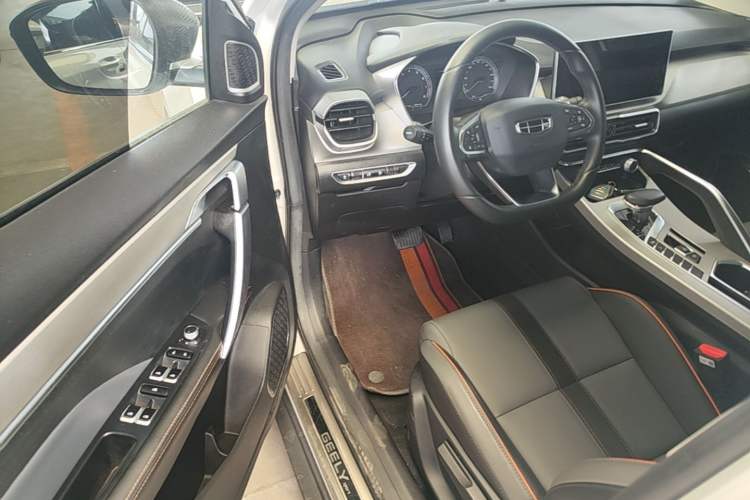 Used Geely Auto Coolray 2023 1.5T DCT Platinum Edition Driver Seat