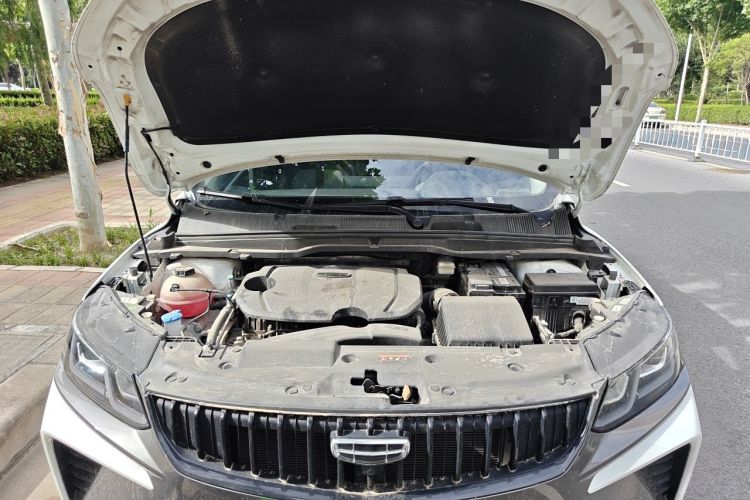 Used Geely Auto Coolray 2023 1.5T DCT Platinum Edition Engine Bay