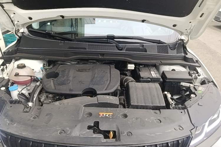 Used Geely Auto Coolray 2023 1.5T DCT Diamond Edition Engine Bay