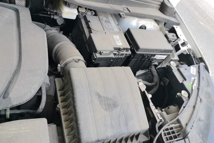 Used Geely Auto Coolray 2023 1.5T DCT Platinum Edition Engine Bay Left