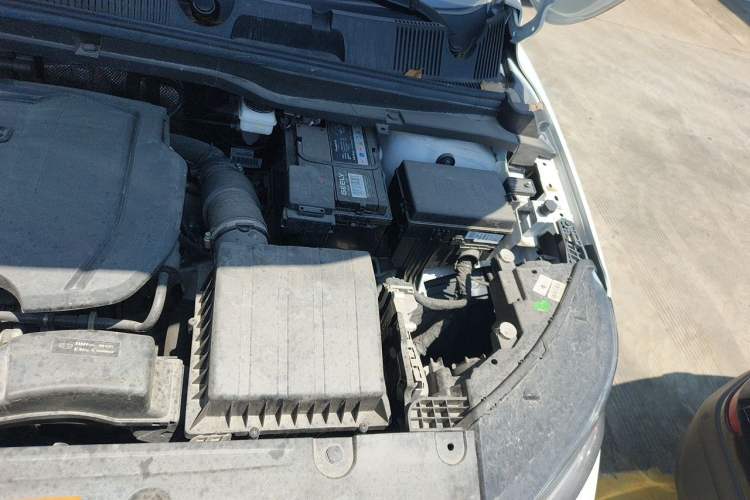 Used Geely Auto Coolray 2023 1.5T DCT Platinum Edition Engine Bay Left