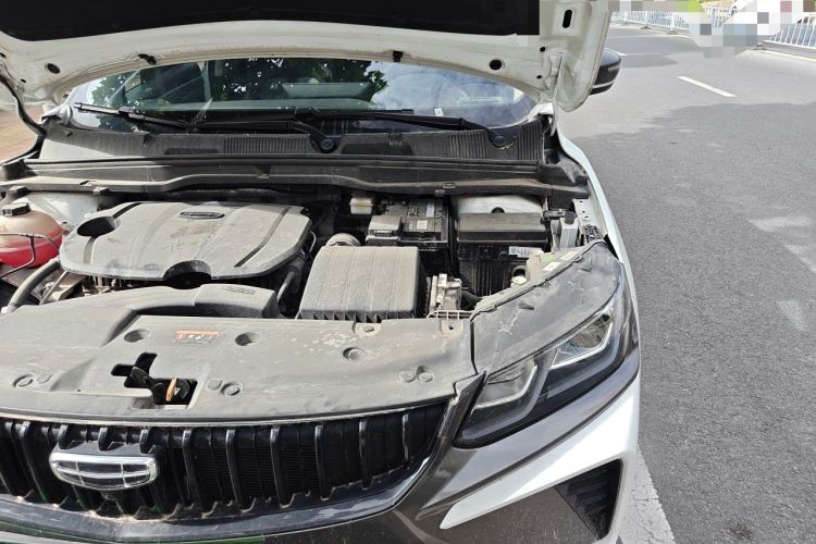 Used Geely Auto Coolray 2023 1.5T DCT Platinum Edition Engine Bay Left