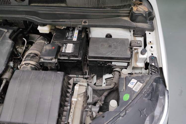 Used Geely Auto Coolray 2023 1.5T DCT Diamond Edition Engine Bay Left