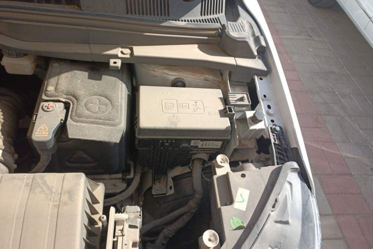 Used Geely Auto Coolray 2023 1.4T Manual Gold Edition Engine Bay Left