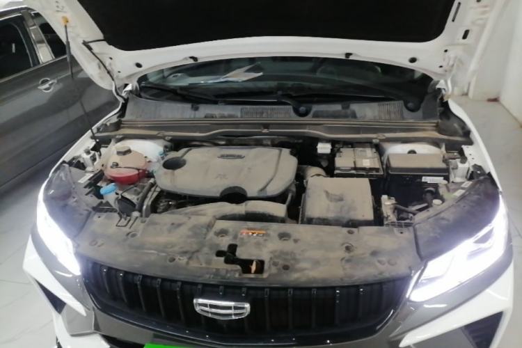 Used Geely Auto Coolray 2023 1.5T DCT Platinum Edition Engine Bay