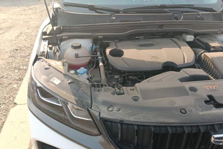 Used Geely Auto Coolray 2023 1.5T DCT Diamond Edition Engine Bay Right