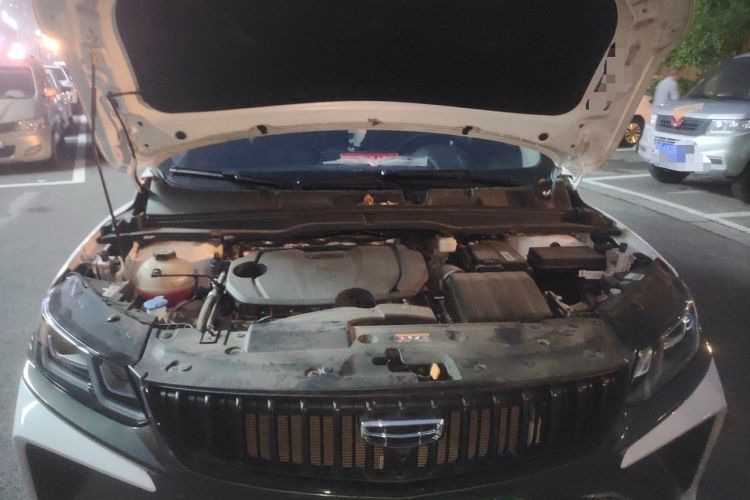 Used Geely Auto Coolray 2023 1.5T DCT Platinum Edition Engine Bay