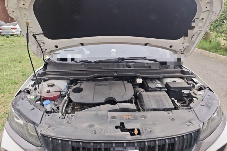 Used Geely Auto Coolray 2023 1.5T DCT Platinum Edition Engine Bay
