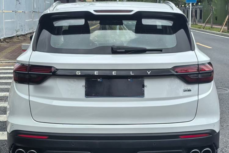Used Geely Auto Coolray 2023 1.5T DCT Platinum Edition Exterior 2