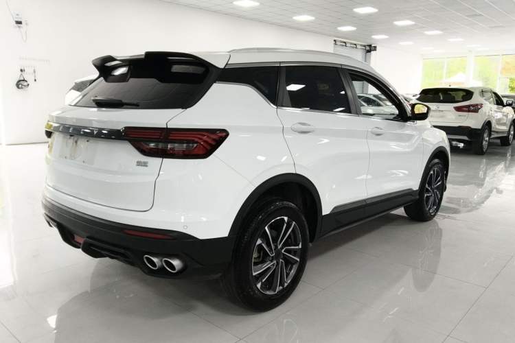 Used Geely Auto Coolray 2023 1.5T DCT Platinum Edition Exterior 3