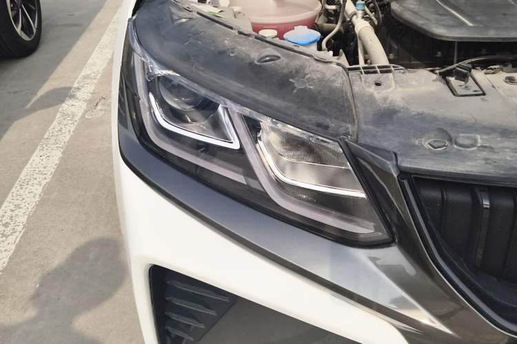 Used Geely Auto Coolray 2023 1.5T DCT Diamond Edition Exterior 3