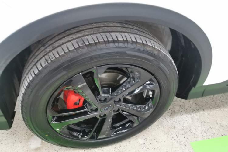 Used Geely Auto Coolray 2023 Bin Yue COOL 1.5TD DCT Champion Edition Exterior 4