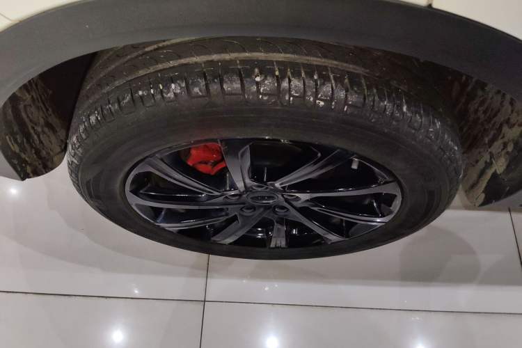 Used Geely Auto Coolray 2023 1.5T DCT Diamond Edition Exterior 5