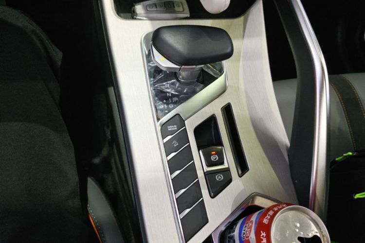 Used Geely Auto Coolray 2023 1.5T DCT Platinum Edition Gear Lever