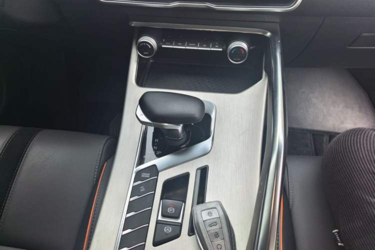 Used Geely Auto Coolray 2023 1.5T DCT Platinum Edition Gear Lever