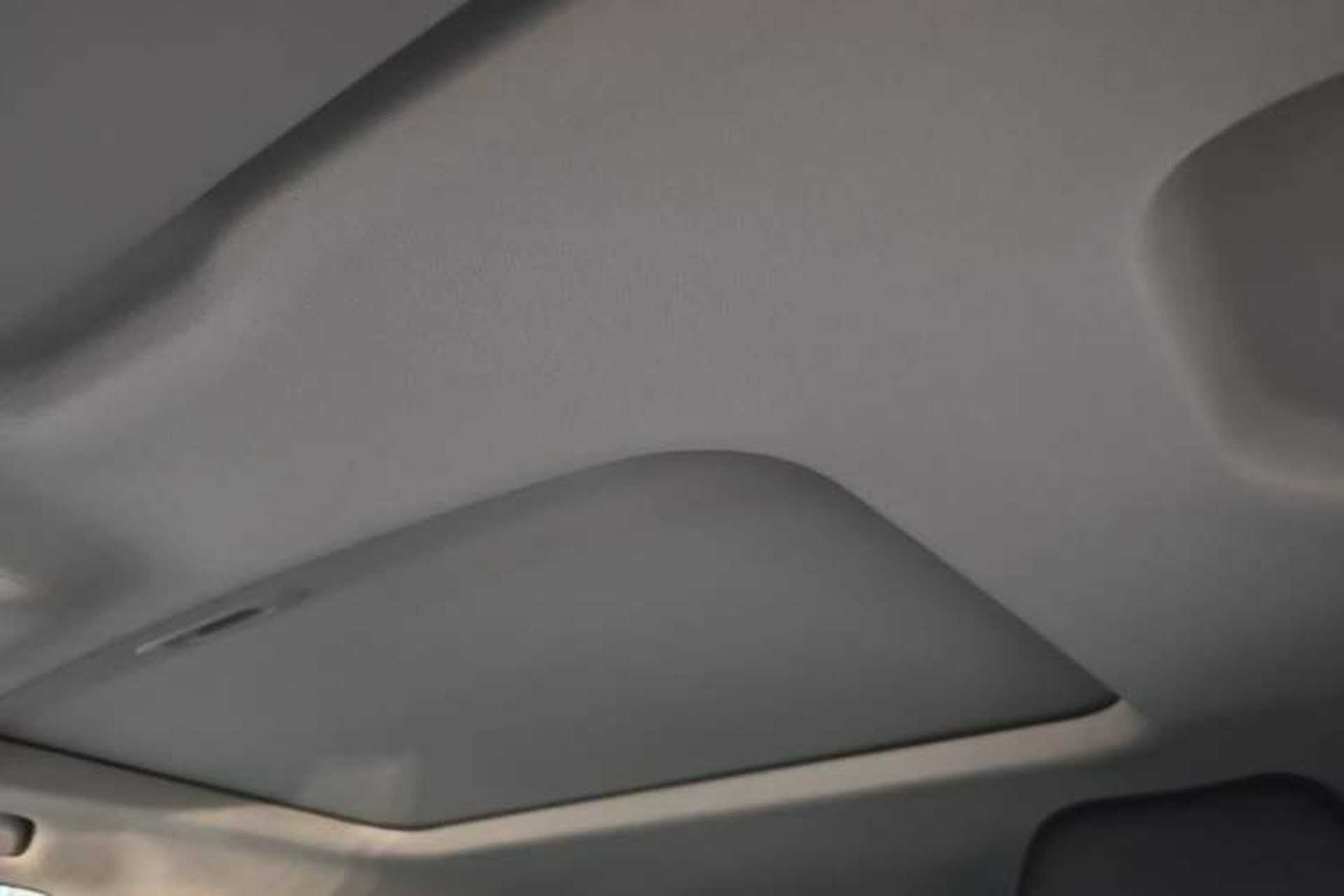 Used Geely Auto Coolray 2023 1.5T DCT Diamond Edition Headliner