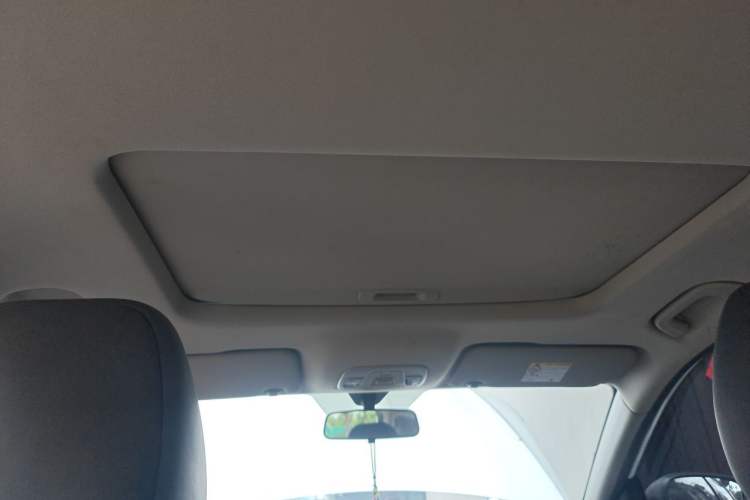 Used Geely Auto Coolray 2023 1.5T DCT Diamond Edition Headliner