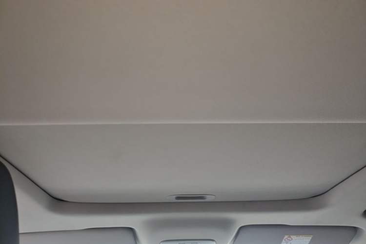 Used Geely Auto Coolray 2023 1.5T DCT Diamond Edition Headliner