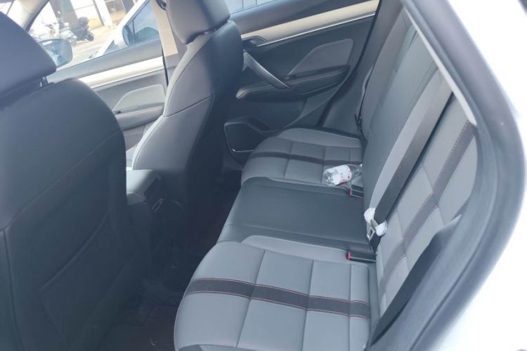 Used Geely Auto Coolray 2023 1.5T DCT Platinum Edition Interior 2