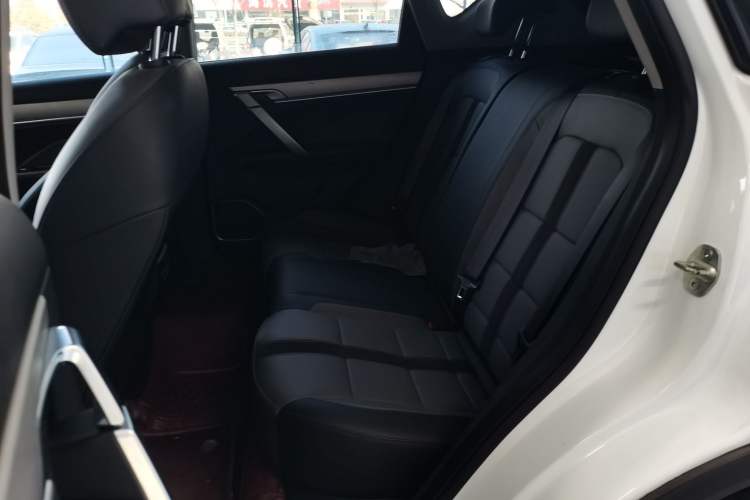 Used Geely Auto Coolray 2023 1.5T DCT Diamond Edition Interior 4