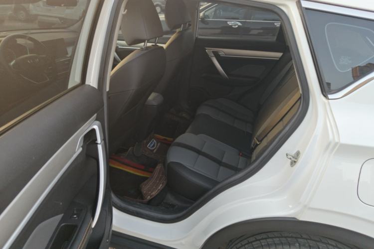 Used Geely Auto Coolray 2023 1.4T Manual Gold Edition Interior 4