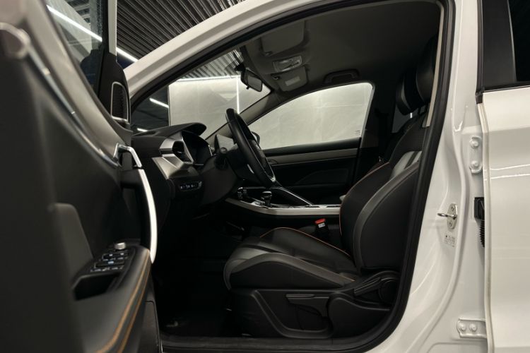Used Geely Auto Coolray 2023 1.5T DCT Platinum Edition Interior 7