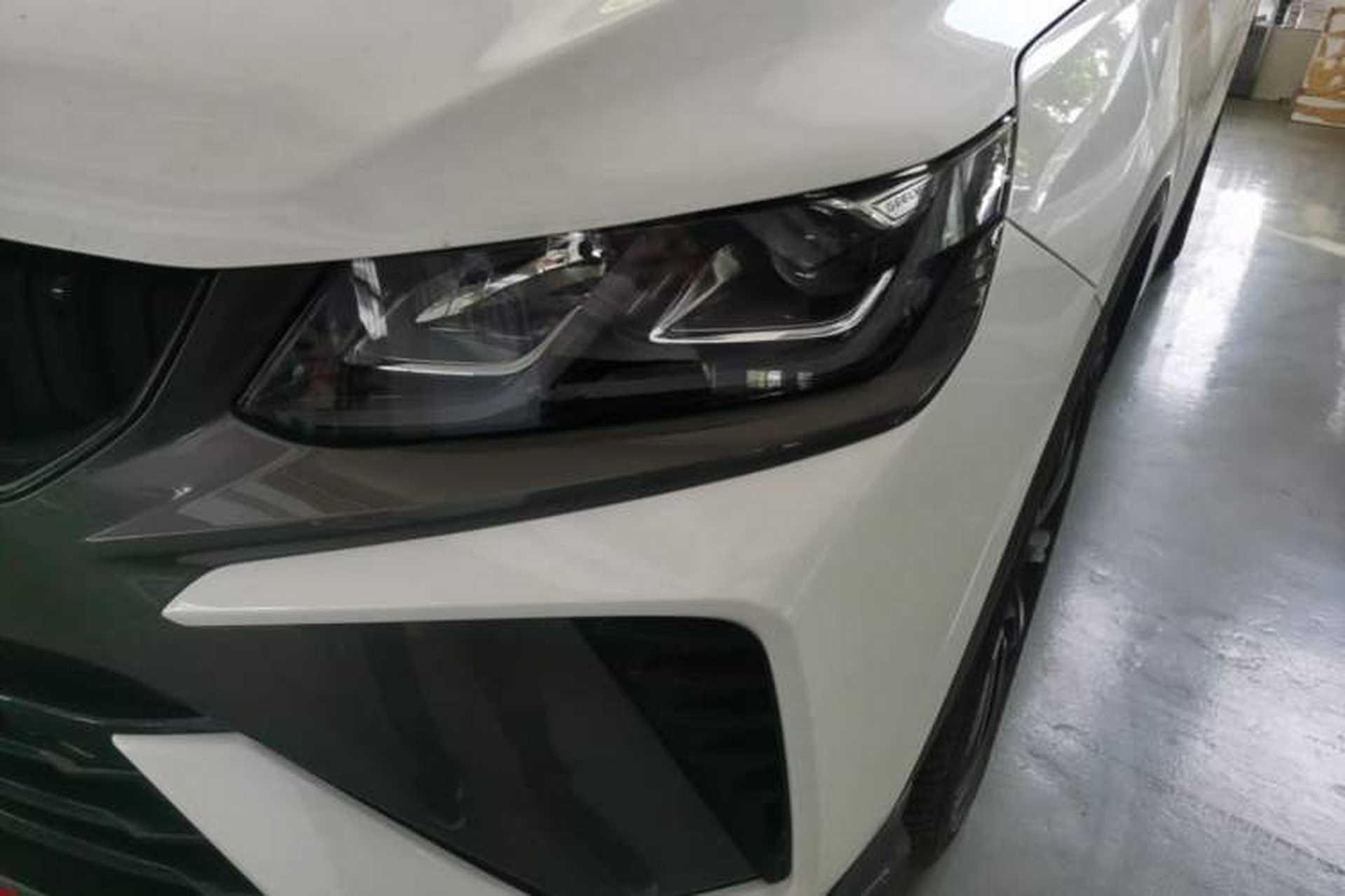 Used Geely Auto Coolray 2023 1.5T DCT Diamond Edition Left Front Headlight
