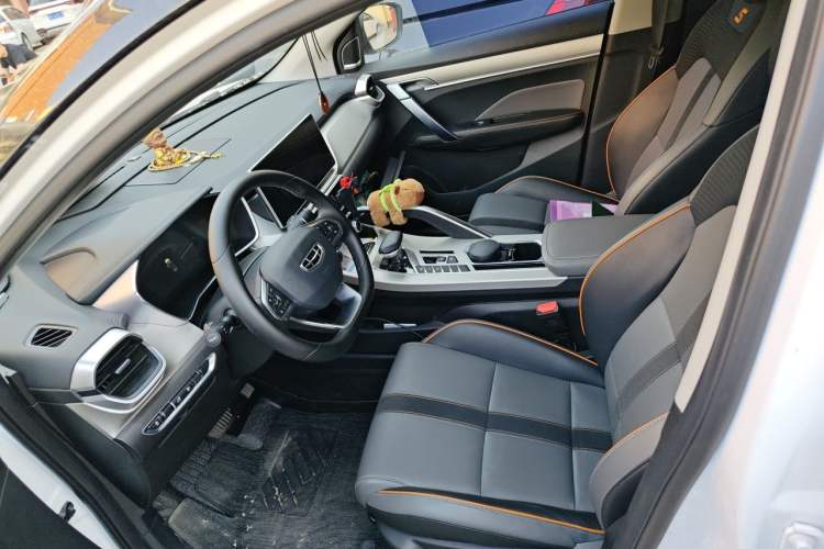 Used Geely Auto Coolray 2023 1.5T DCT Diamond Edition Left Front Seat