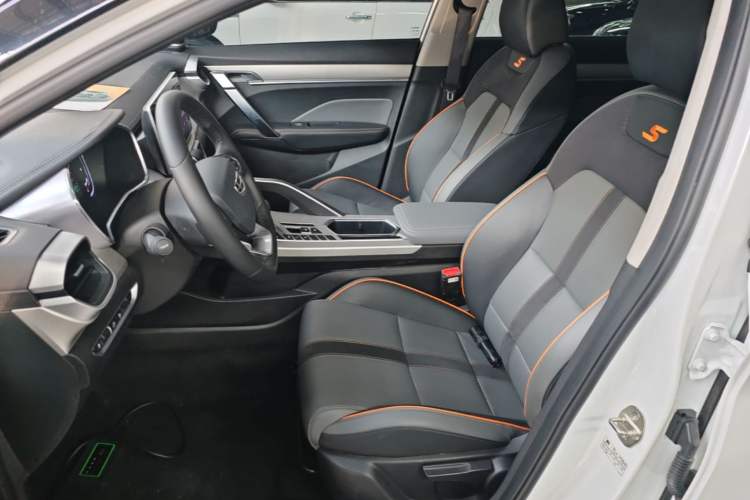 Used Geely Auto Coolray 2023 1.5T DCT Diamond Edition Left Front Seat